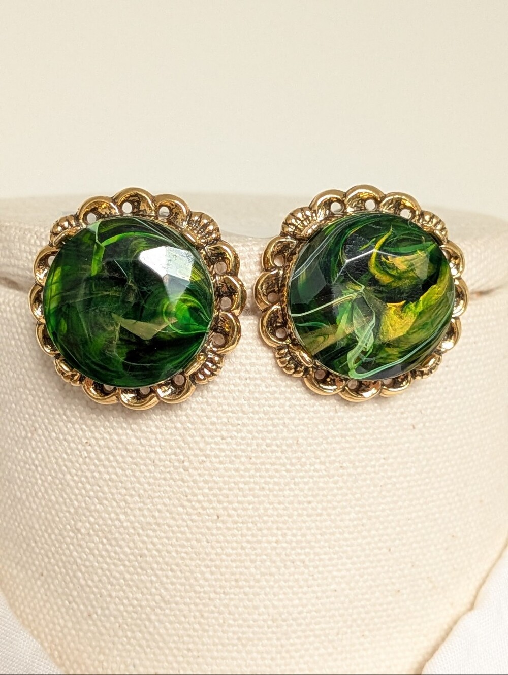 Vintage Signed West Germany Clip On Earrings Green Gold Foil Art Glass Scalloped